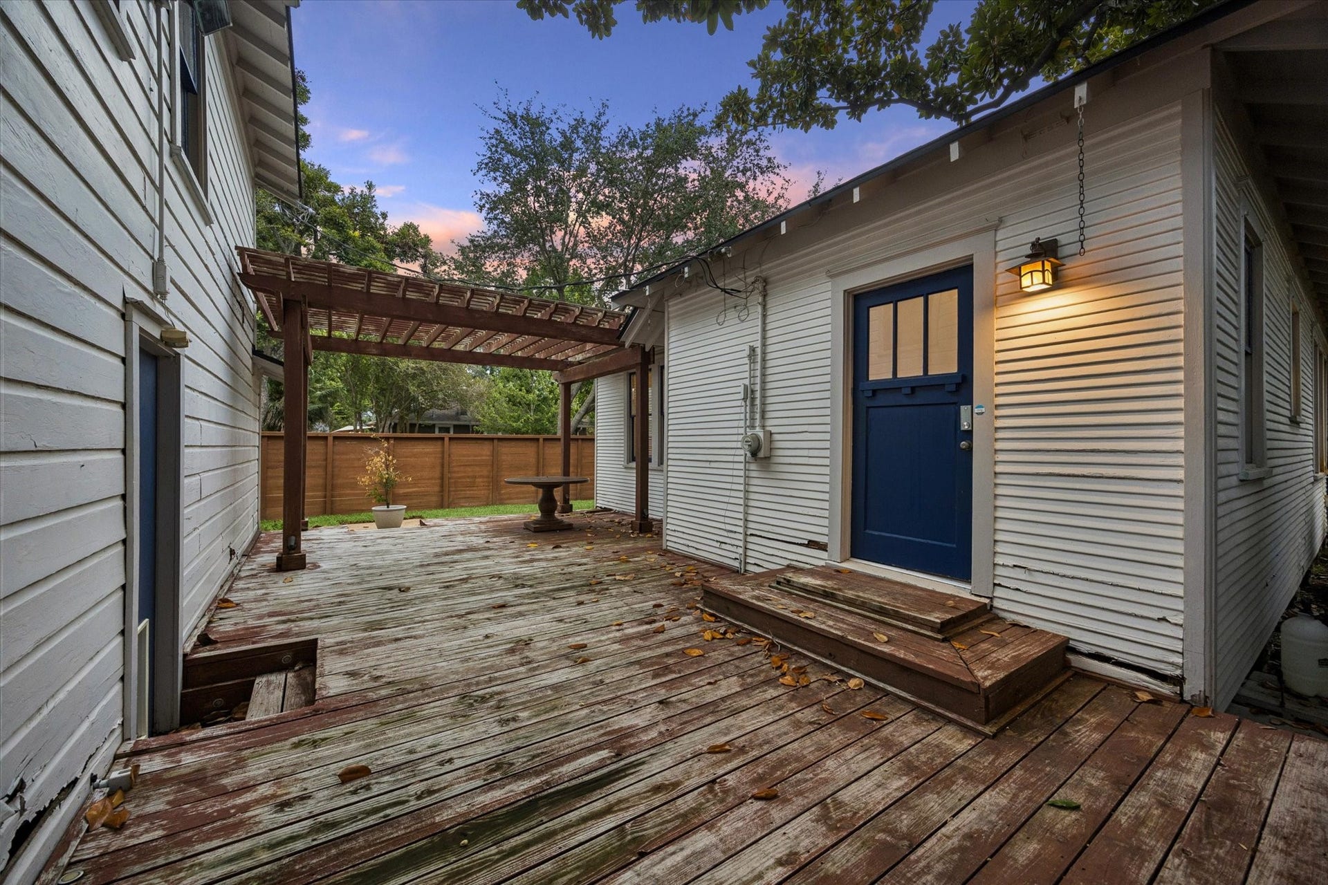 1103 Walling Street, Houston, TX 77009 1103 Walling Street, Houston, TX 77009