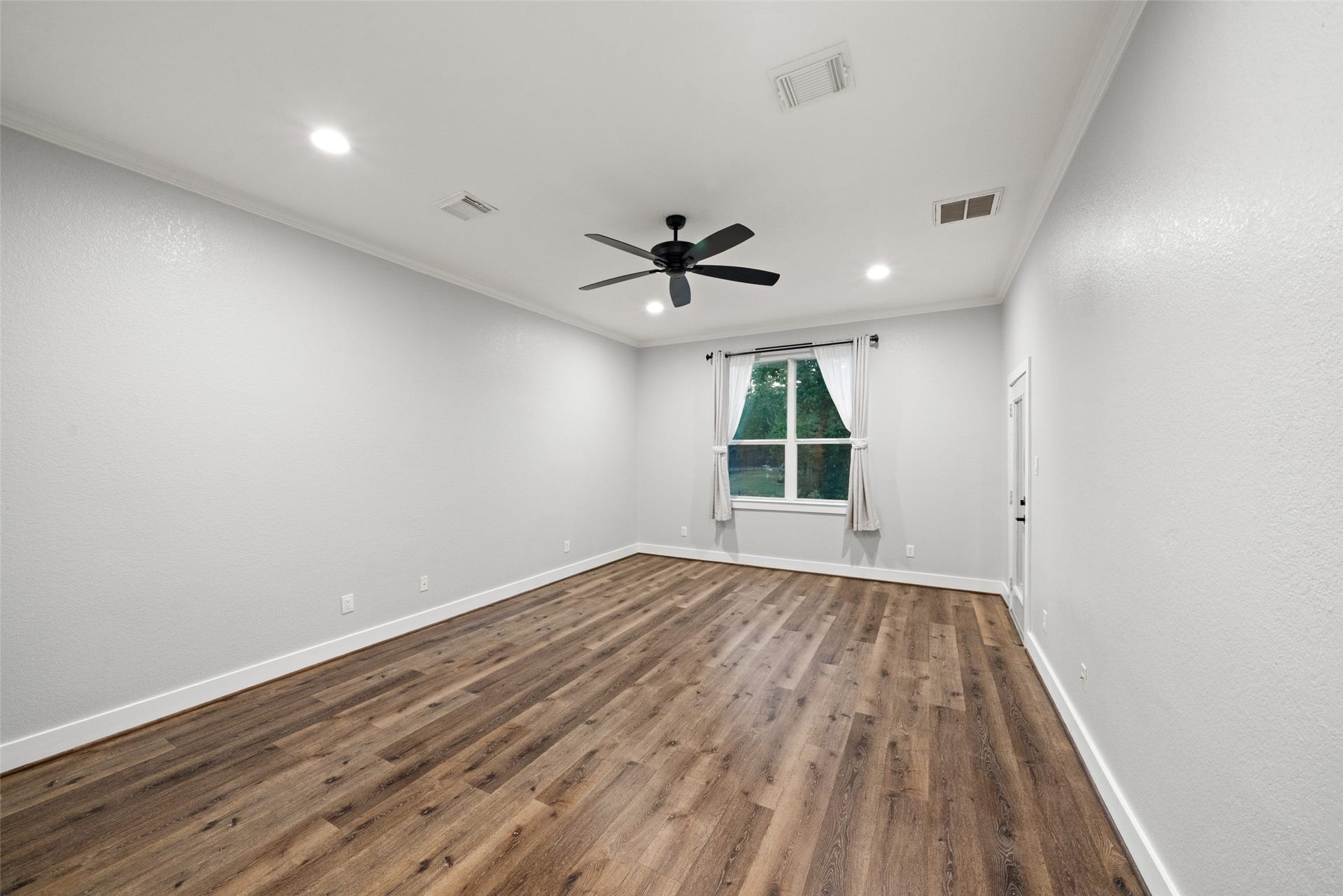 13601 Falcon Court, Montgomery, TX 77356 13601 Falcon Court, Montgomery, TX 77356