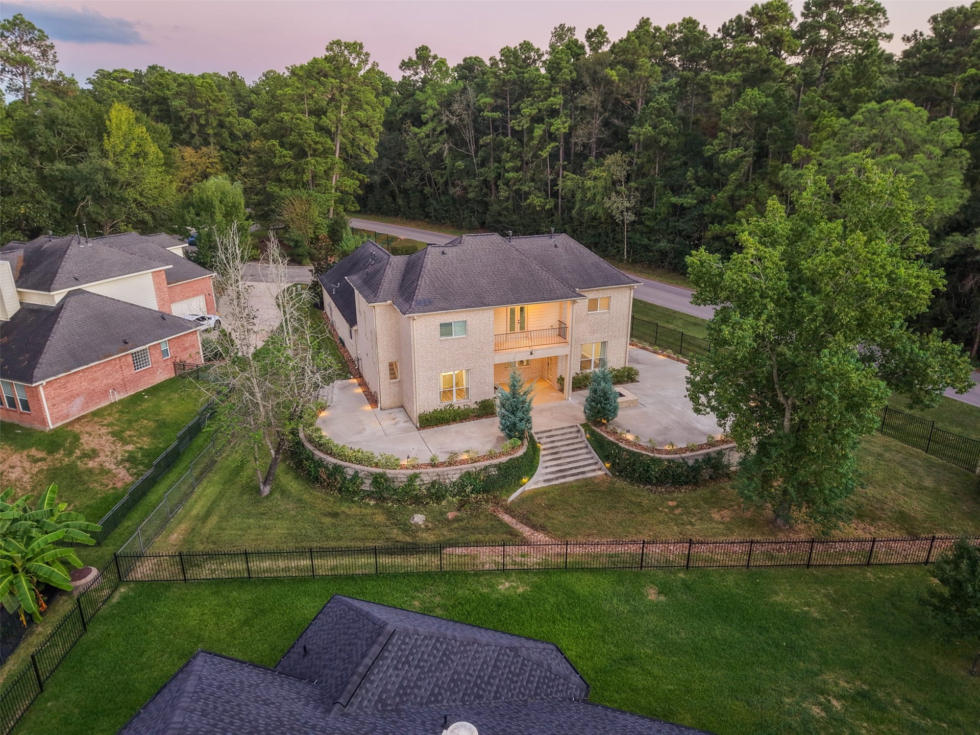 13601 Falcon Court, Montgomery, TX 77356 13601 Falcon Court, Montgomery, TX 77356