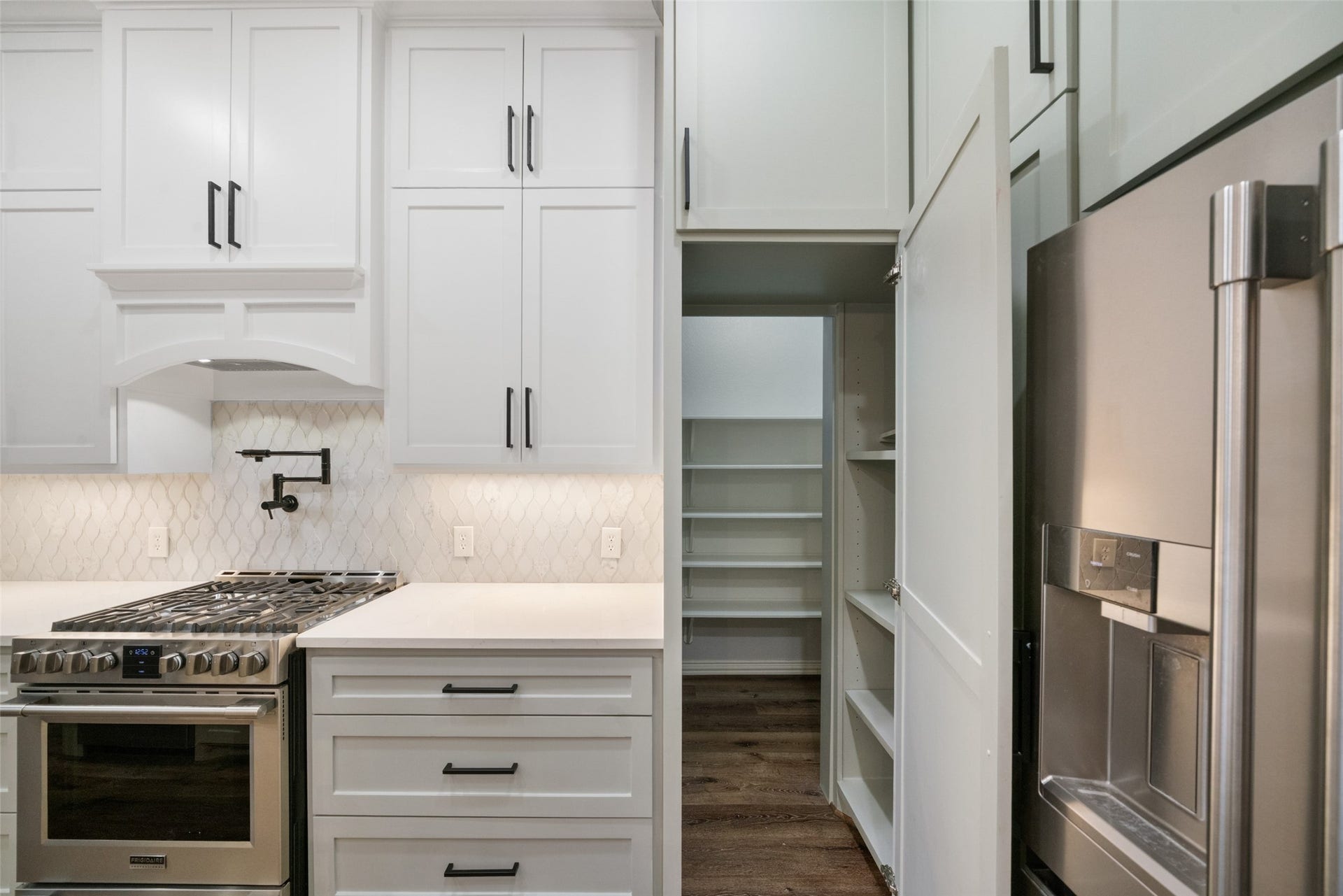 13601 Falcon Court, Montgomery, TX 77356 13601 Falcon Court, Montgomery, TX 77356