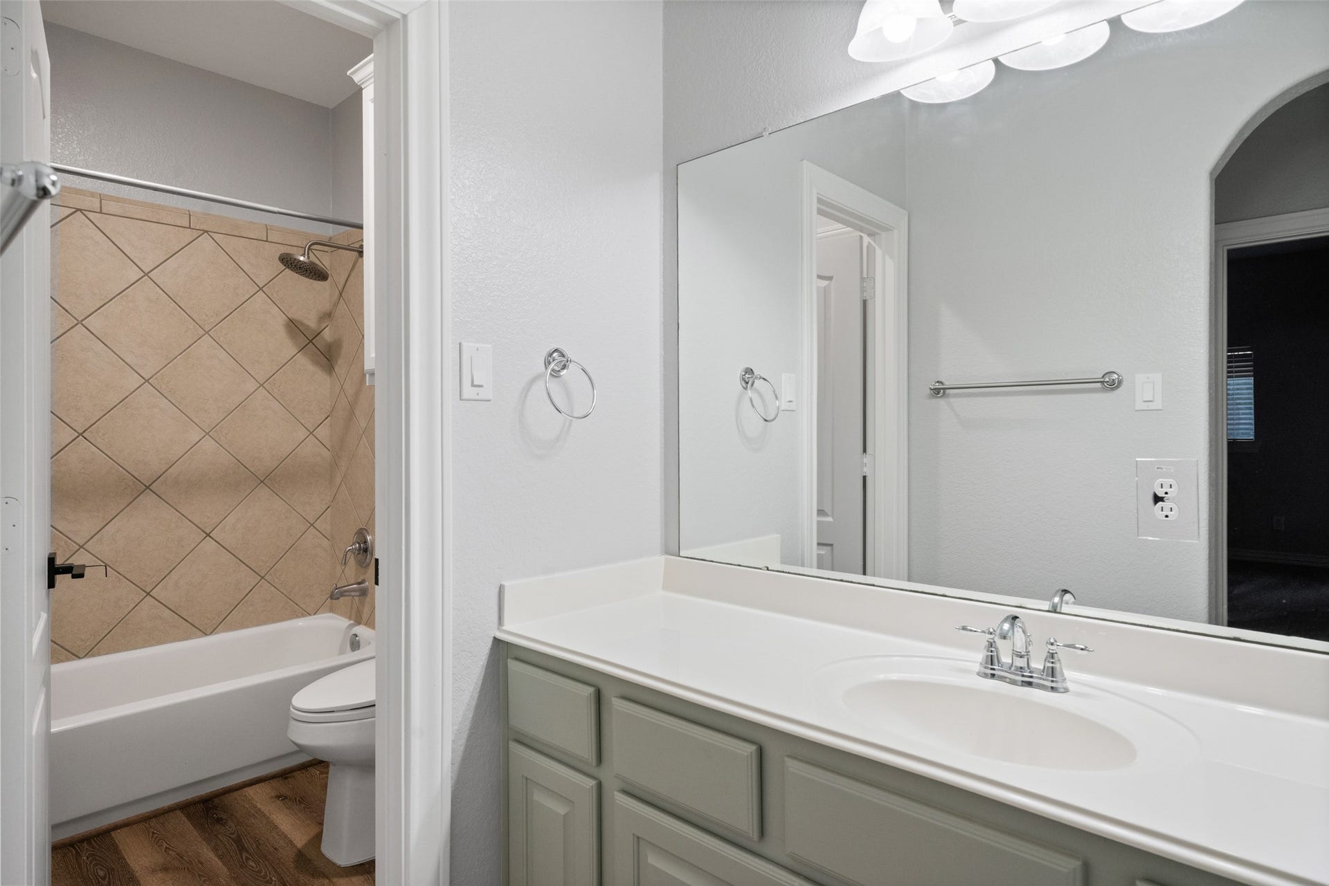 13601 Falcon Court, Montgomery, TX 77356 13601 Falcon Court, Montgomery, TX 77356
