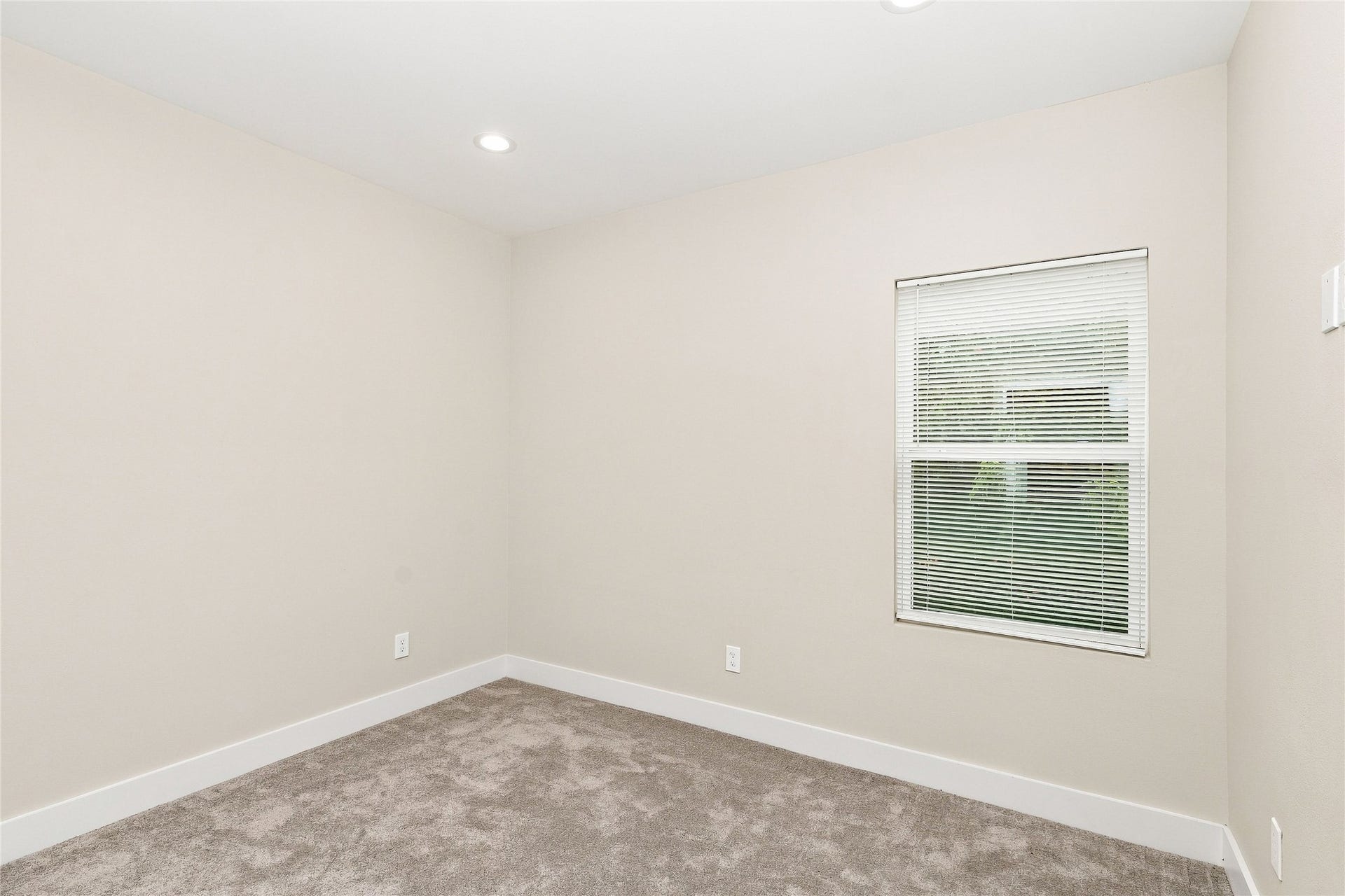 8316 Curry Road, #A, Houston, TX 77093 8316 Curry Road, #A, Houston, TX 77093