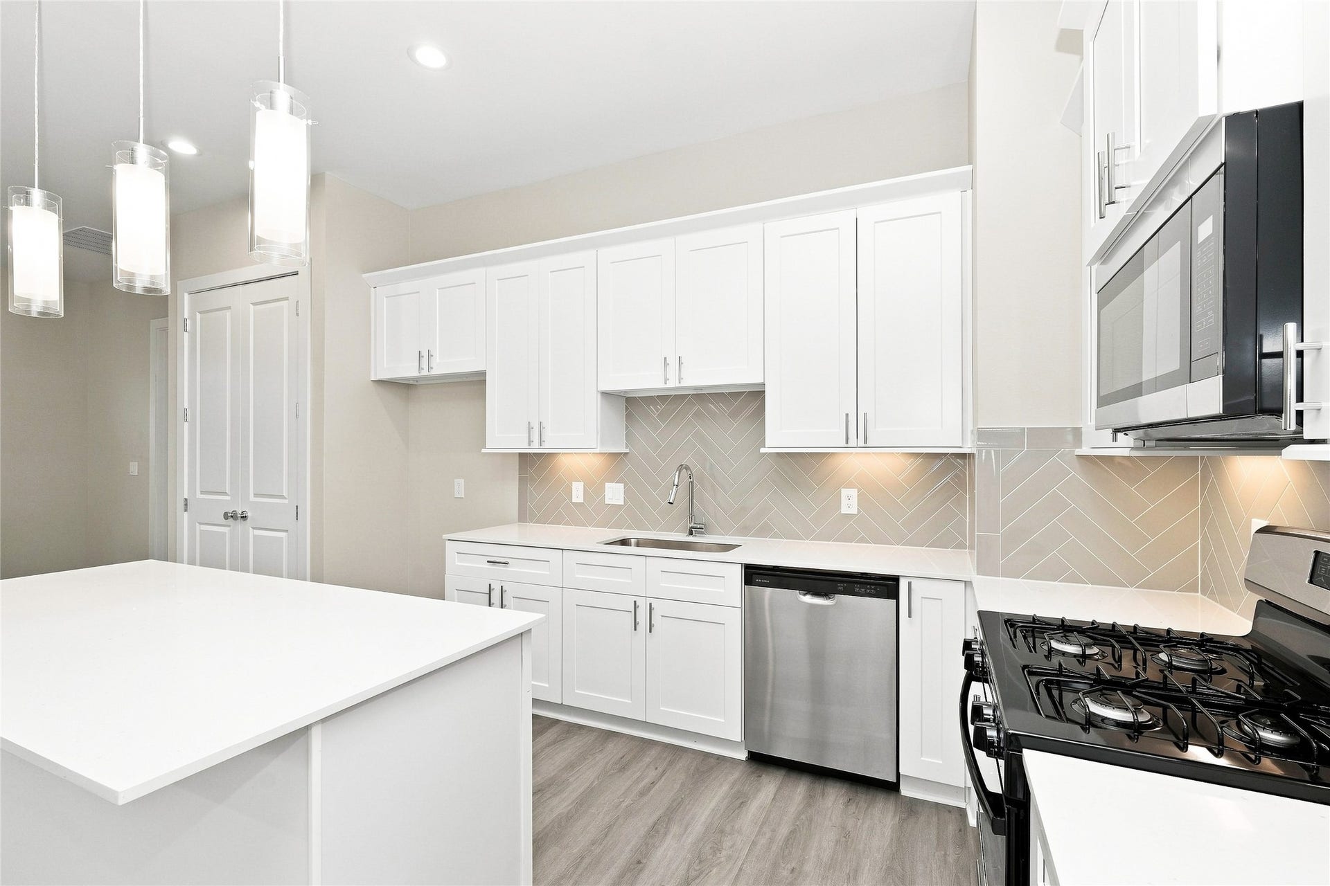8316 Curry Road, #A, Houston, TX 77093 8316 Curry Road, #A, Houston, TX 77093