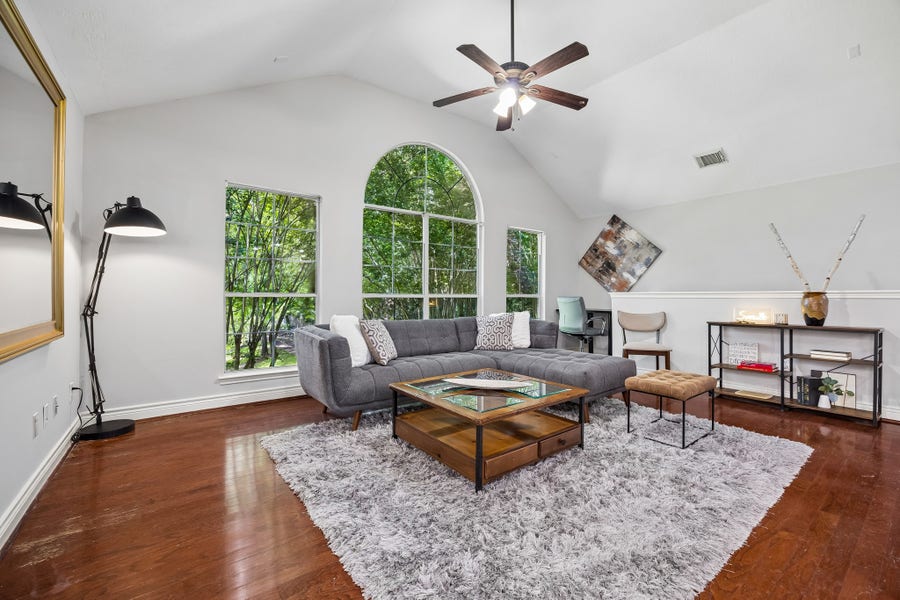 Property photo for 3413 Clearview Circle, Houston, TX