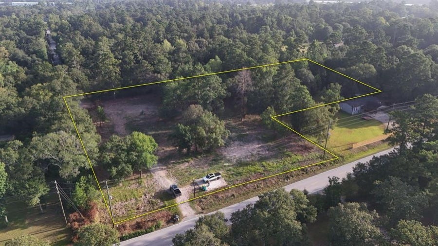 Property photo for 3014 Avenue M Extension, Conroe, TX