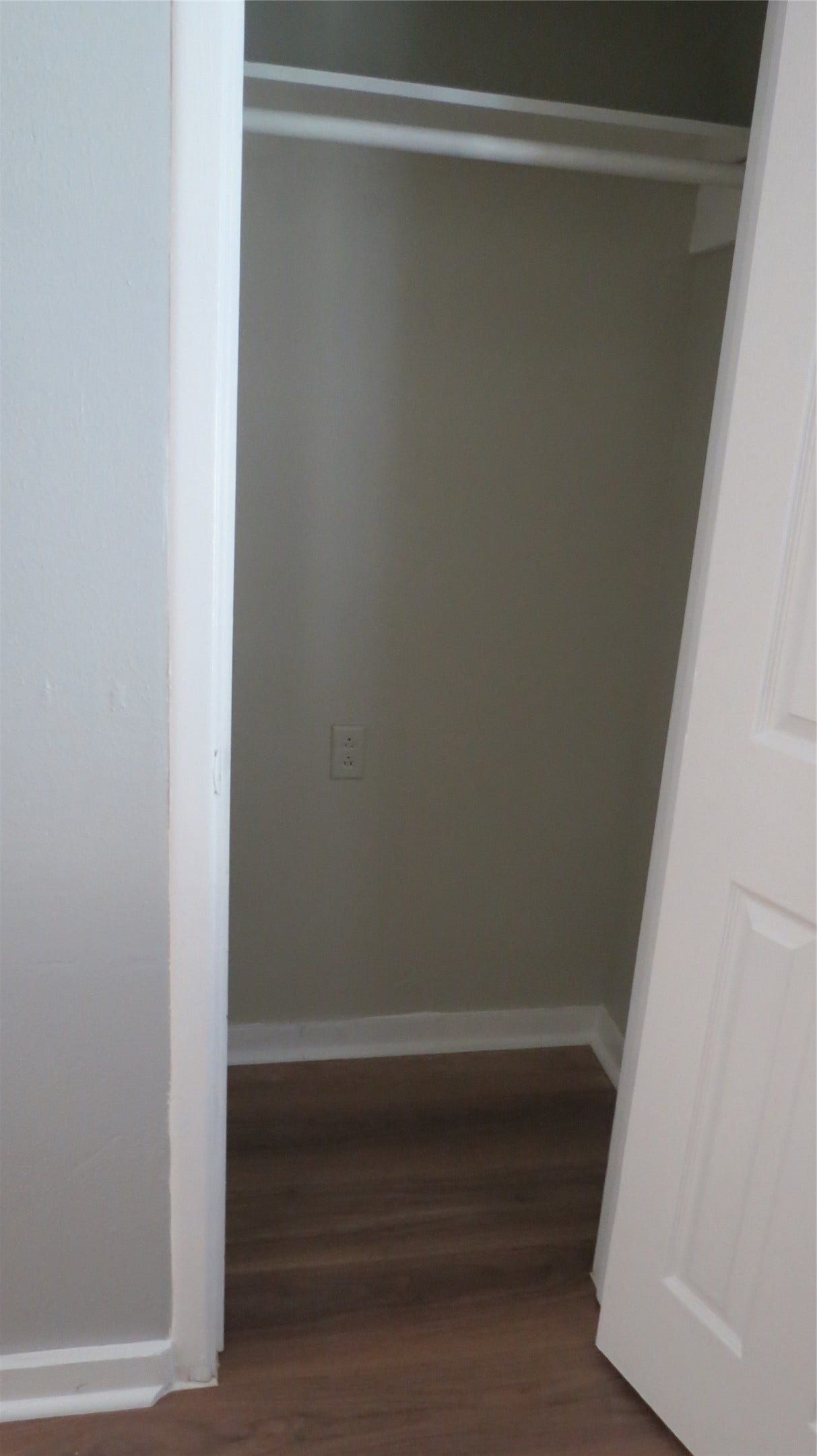 2809 Ball Street, #2, Galveston, TX 77550 CLOSET