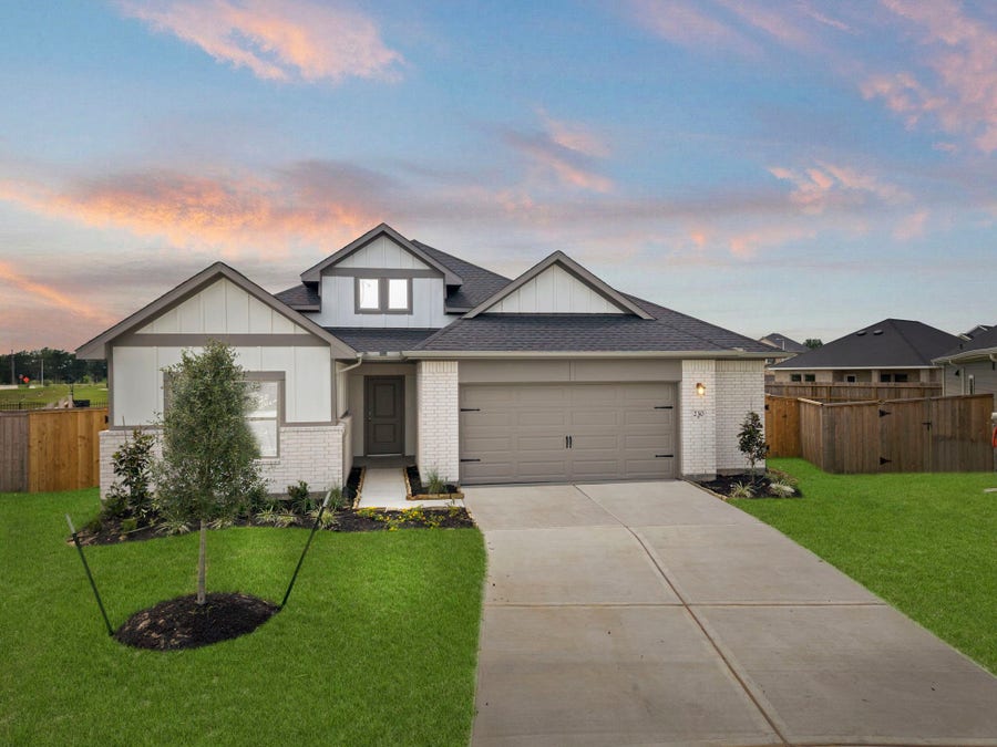 Property photo for 2787 Holly Laurel Drive, Alvin, TX