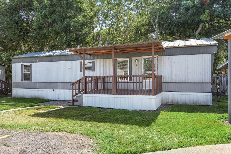 Property photo for 2222 N Austin Avenue, #5, Pearland, TX