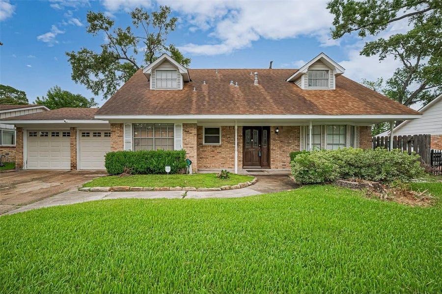 Property photo for 13351 Oak Leaf Lane, Houston, TX
