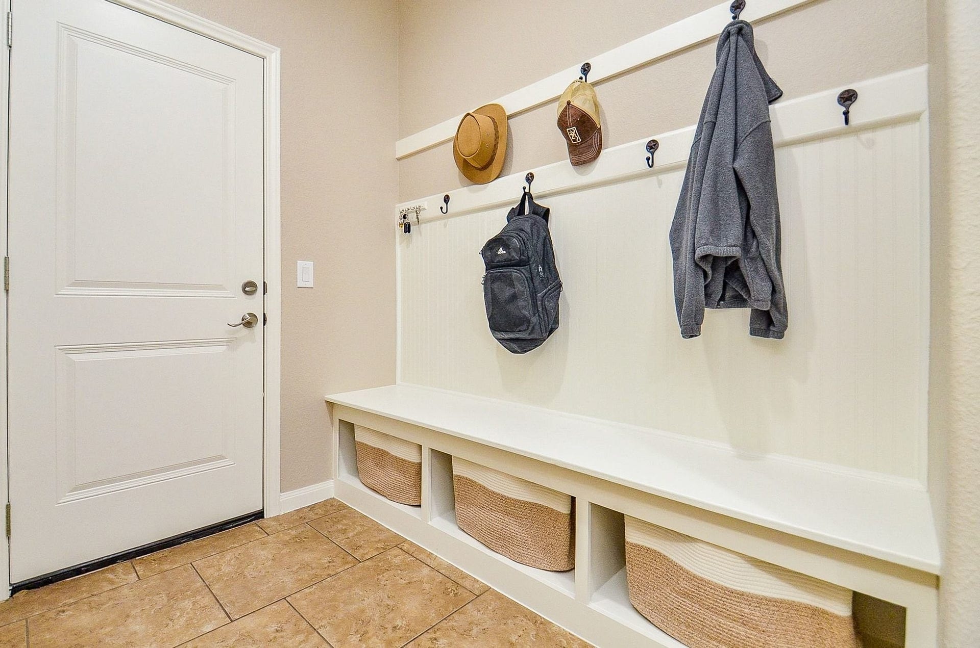 19802 Mulberry Pine Lane, Cypress, TX 77429 Beautifully appointed mudroom next to the garage and laundry room.