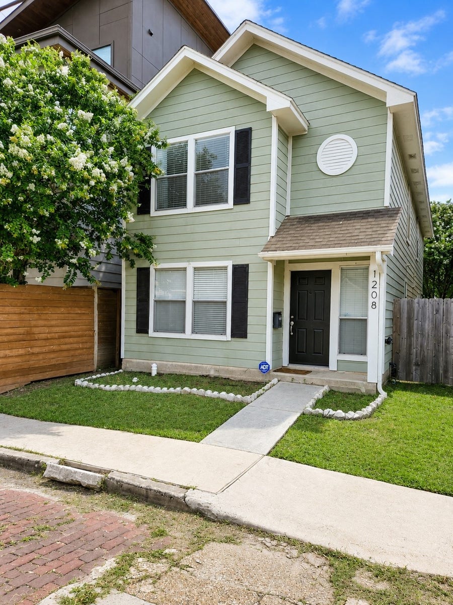 Property photo for 1208 Andrews Street, Houston, TX