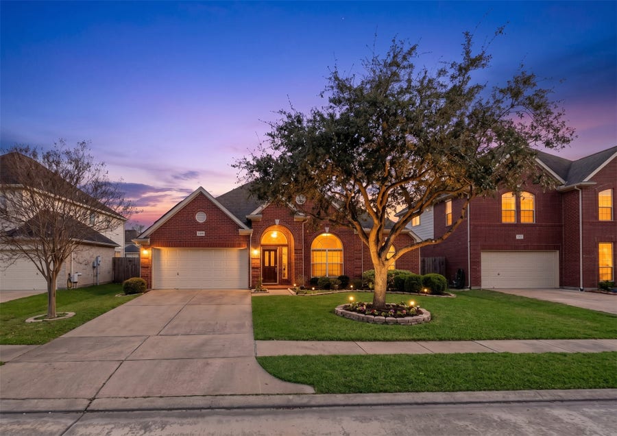 Property photo for 11450 Ashford Willow, Sugar Land, TX