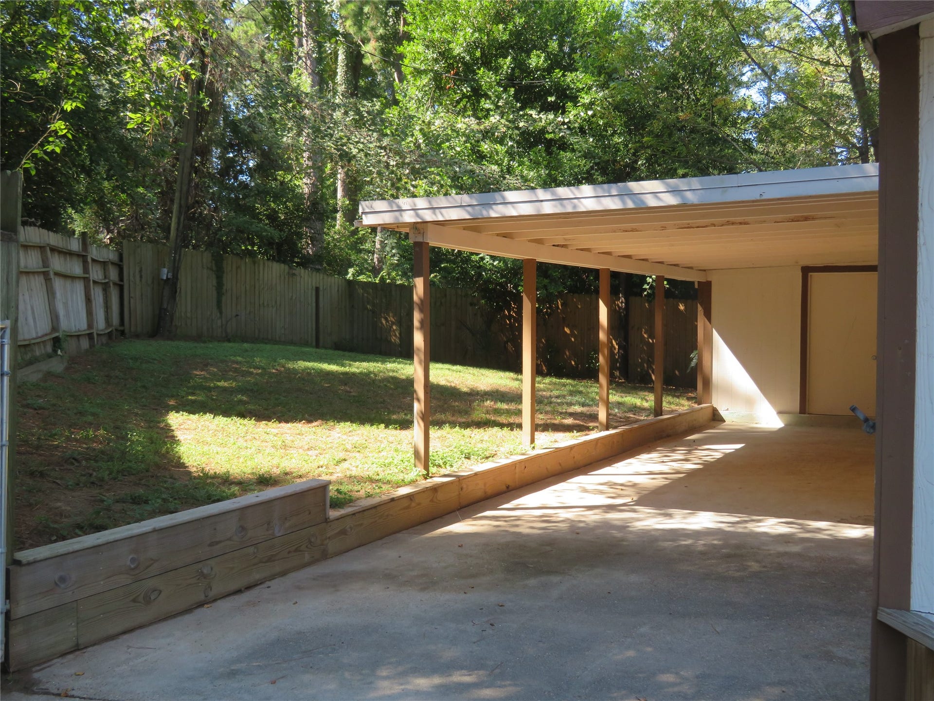 14141 Shadow Bay Drive, Willis, TX 77318 14141 Shadow Bay Drive, Willis, TX 77318