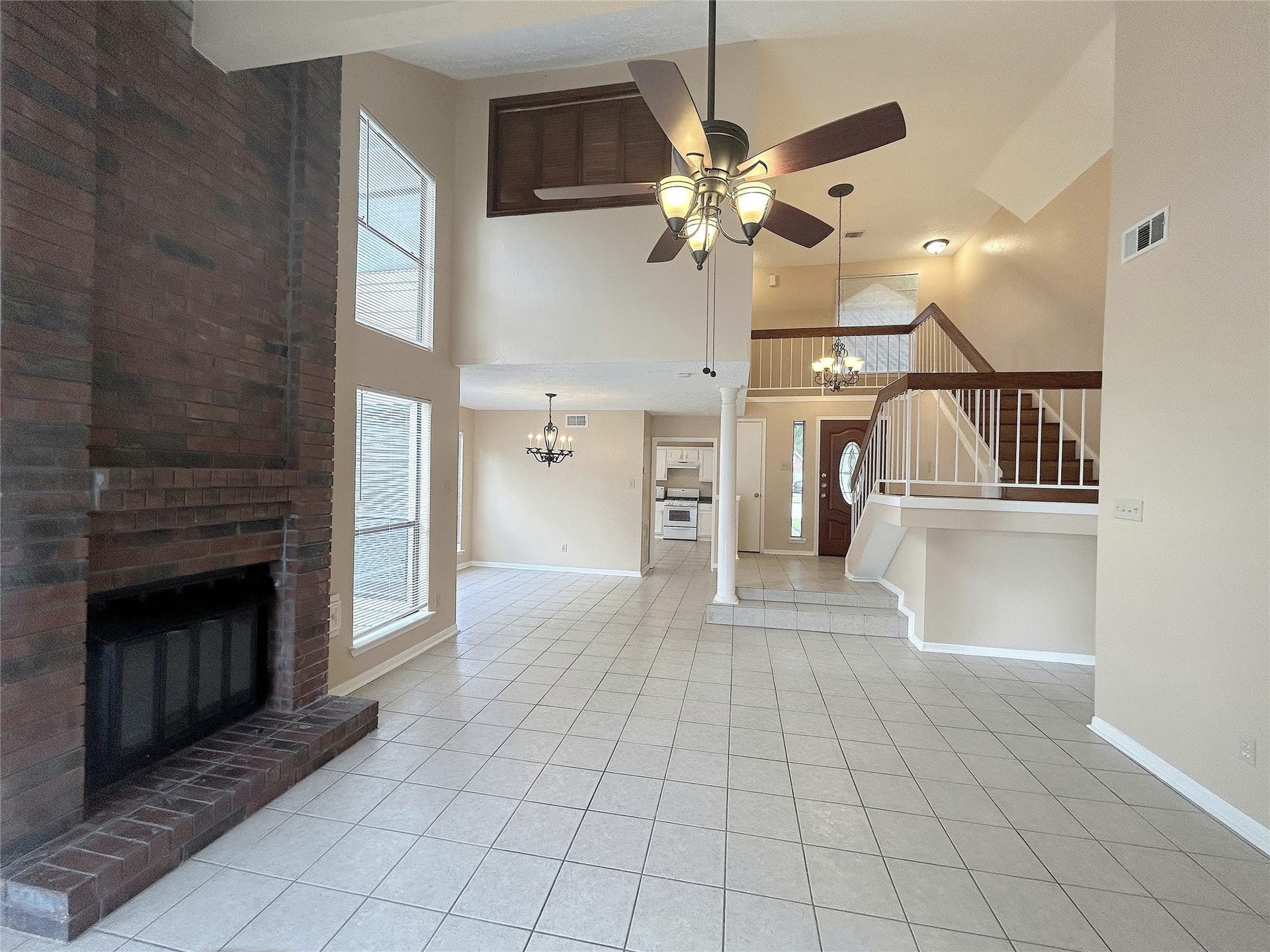 7703 Valera Lane, Houston, TX 77083 7703 Valera Lane, Houston, TX 77083