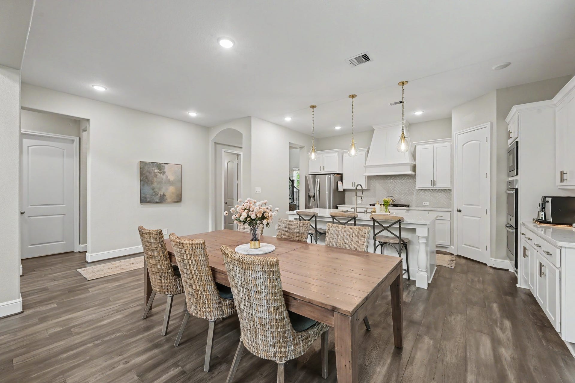 35 W Sawyer Ridge Drive, The Woodlands, TX 77389 35 W Sawyer Ridge Drive, The Woodlands, TX 77389