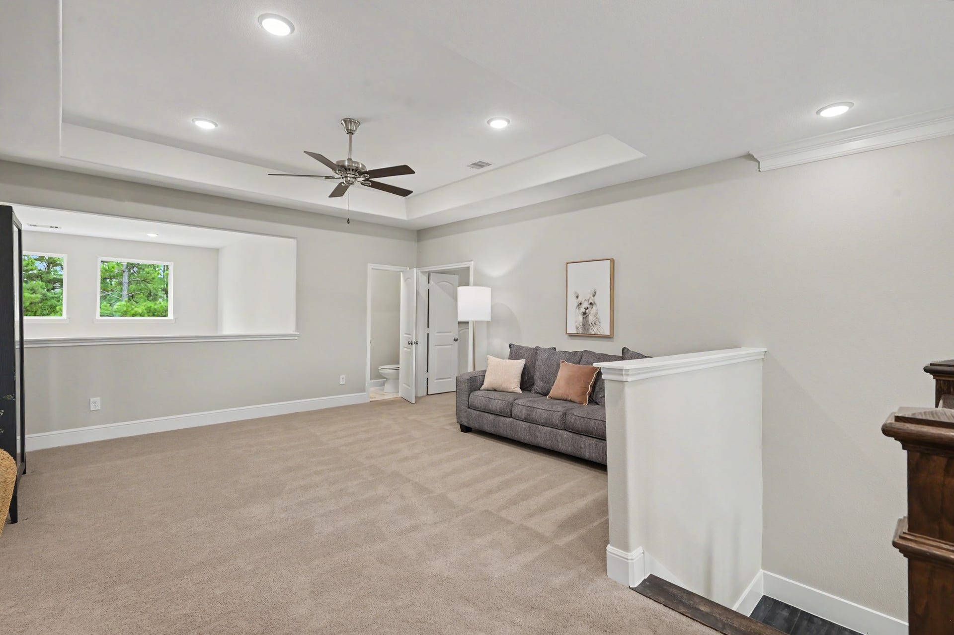 35 W Sawyer Ridge Drive, The Woodlands, TX 77389 35 W Sawyer Ridge Drive, The Woodlands, TX 77389