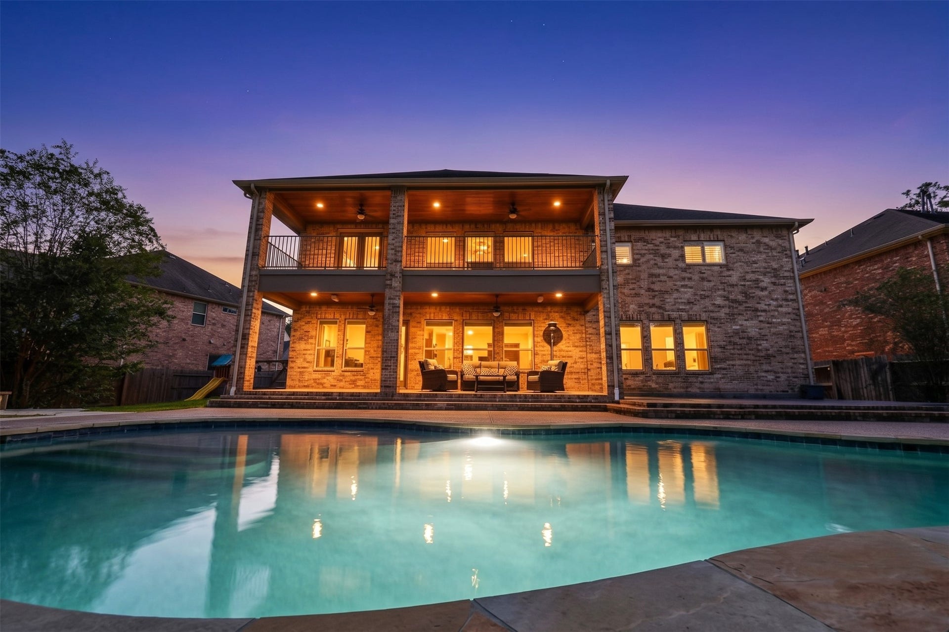 23211 Belted Kingfisher Trail, Spring, TX 77389 Let your troubles melt away in the relaxing spa or enjoy the stars at night