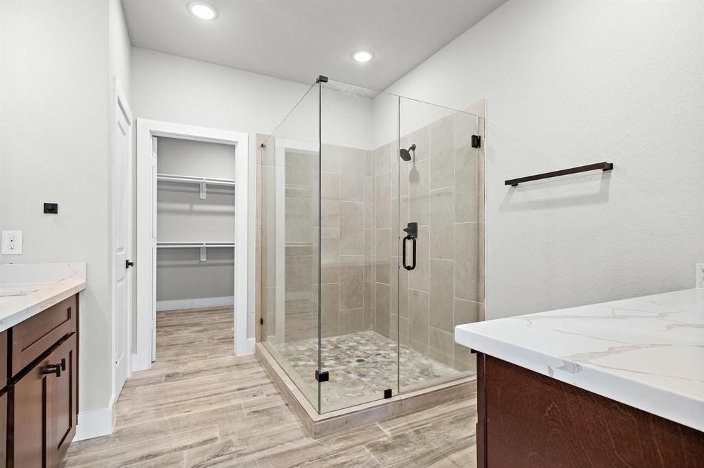 228 W 28th Street, Houston, TX 77008 228 W 28th Street, Houston, TX 77008