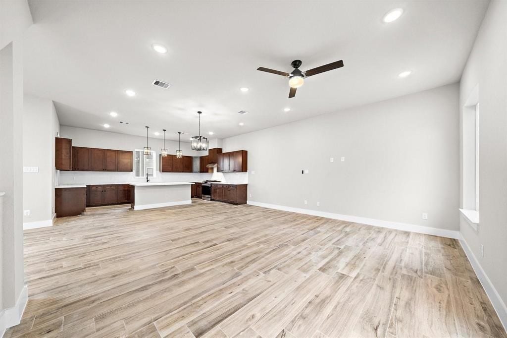 228 W 28th Street, Houston, TX 77008 228 W 28th Street, Houston, TX 77008