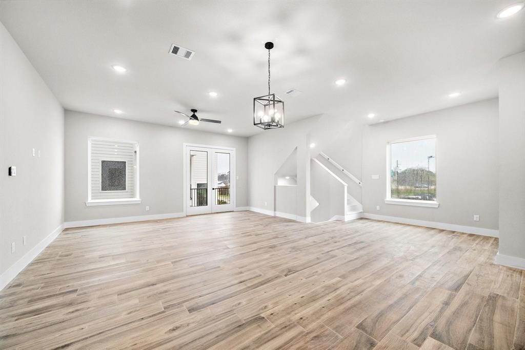 228 W 28th Street, Houston, TX 77008 228 W 28th Street, Houston, TX 77008