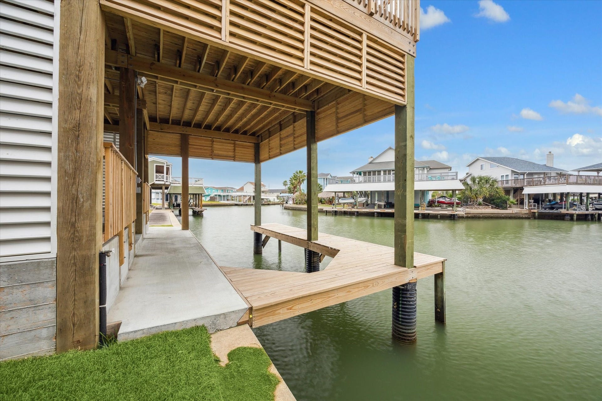 230 Bora Bora Drive, Tiki Island, TX 77554 230 Bora Bora Drive, Tiki Island, TX 77554
