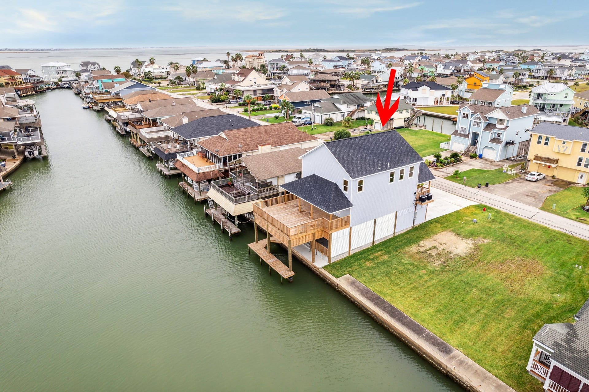 230 Bora Bora Drive, Tiki Island, TX 77554 230 Bora Bora Drive, Tiki Island, TX 77554