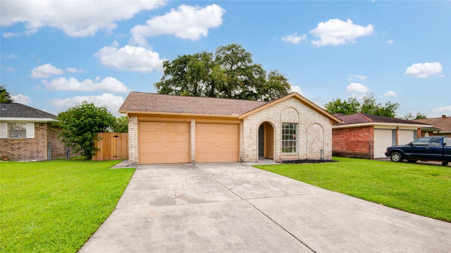 Property photo for 1230 Epsilon Street, Pasadena, TX