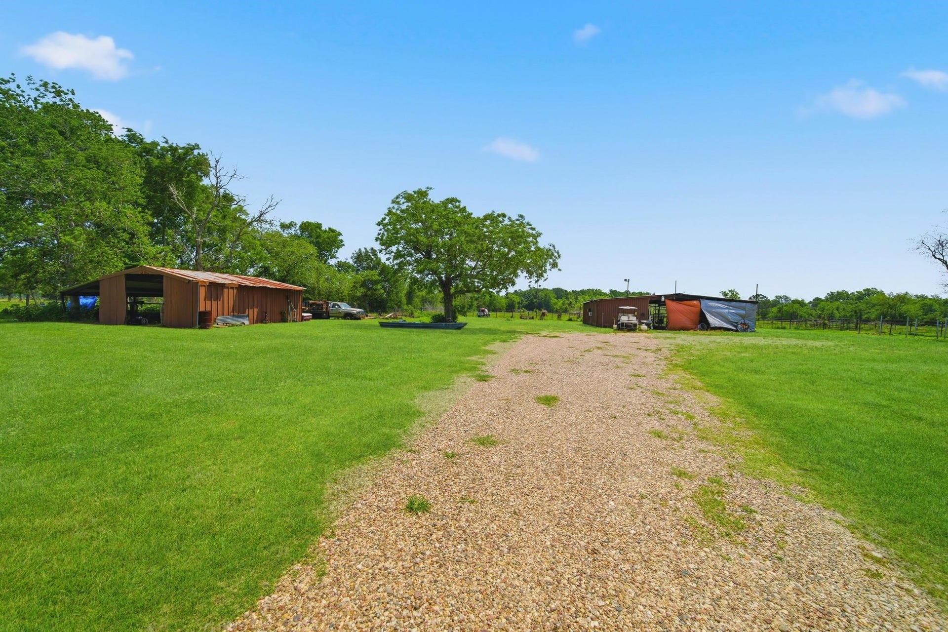 597 County Road 612, Dayton, TX 77535 597 County Road 612, Dayton, TX 77535