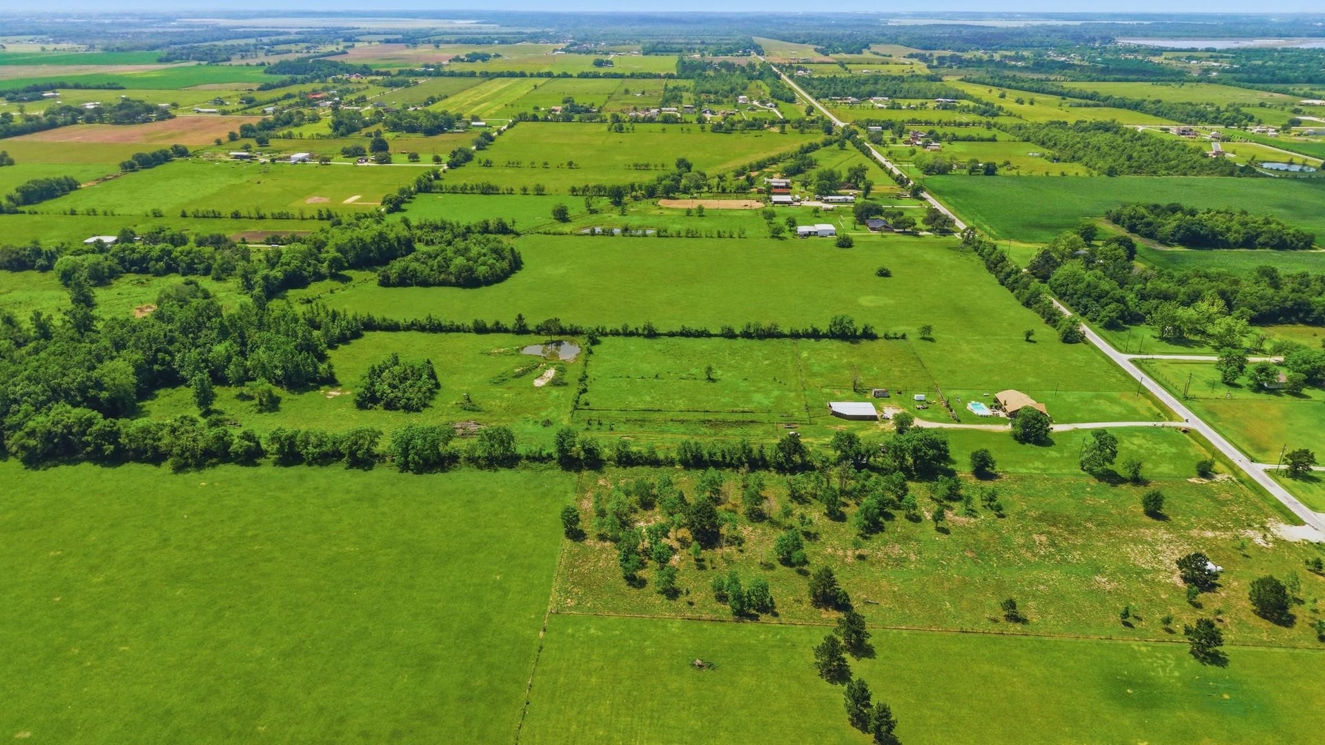 597 County Road 612, Dayton, TX 77535 597 County Road 612, Dayton, TX 77535
