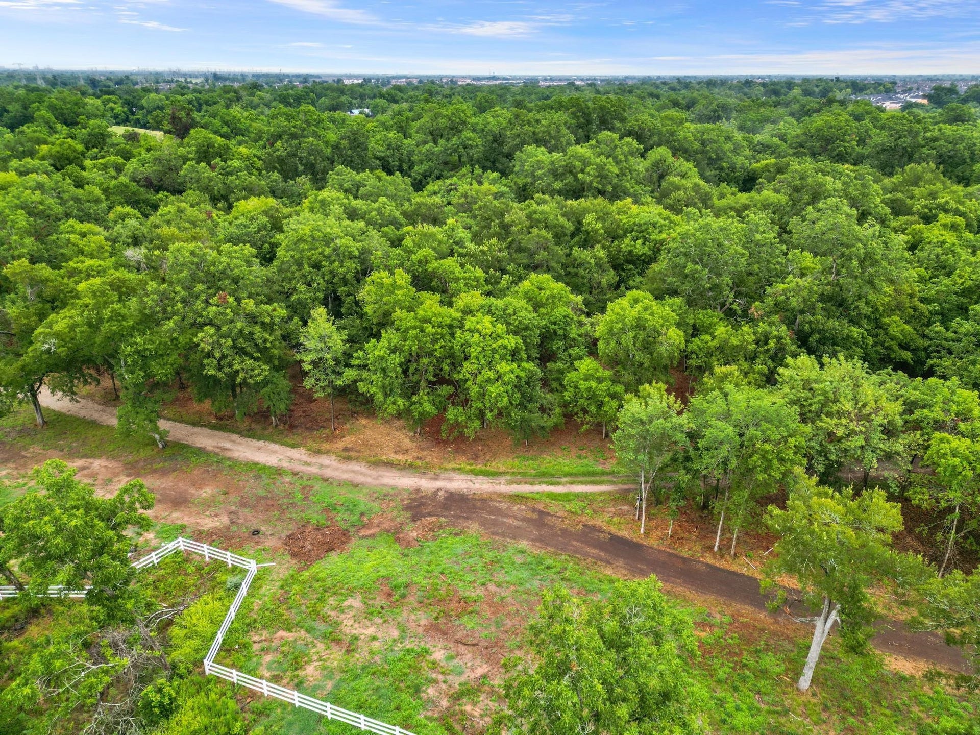 2120 Hagerson Road, Sugar Land, TX 77479 2120 Hagerson Road, Sugar Land, TX 77479
