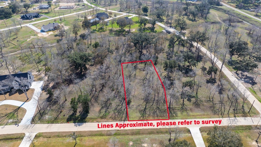 Property photo for 2807 Chinaberry Lane, Alvin, TX