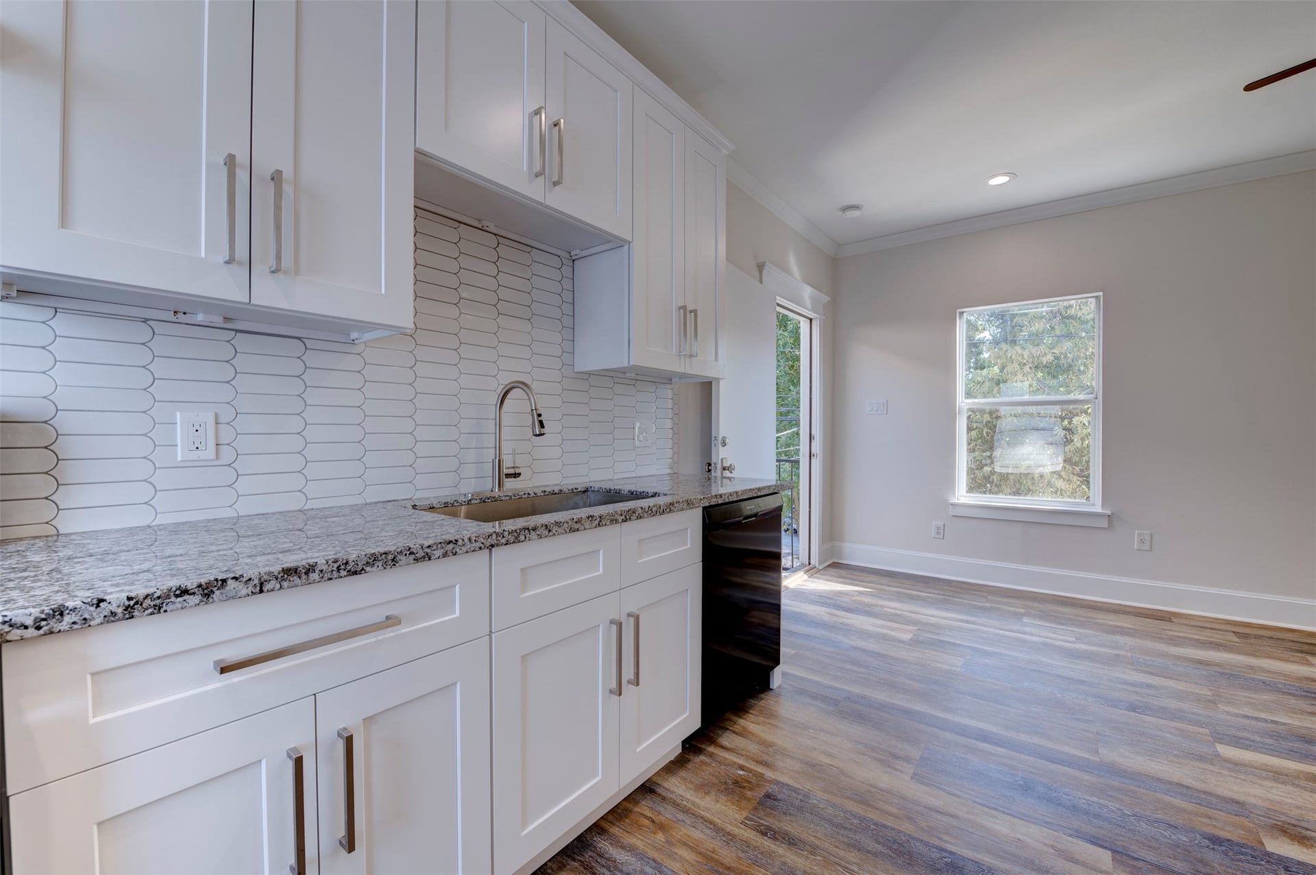 728 E 27th Street, Houston, TX 77009