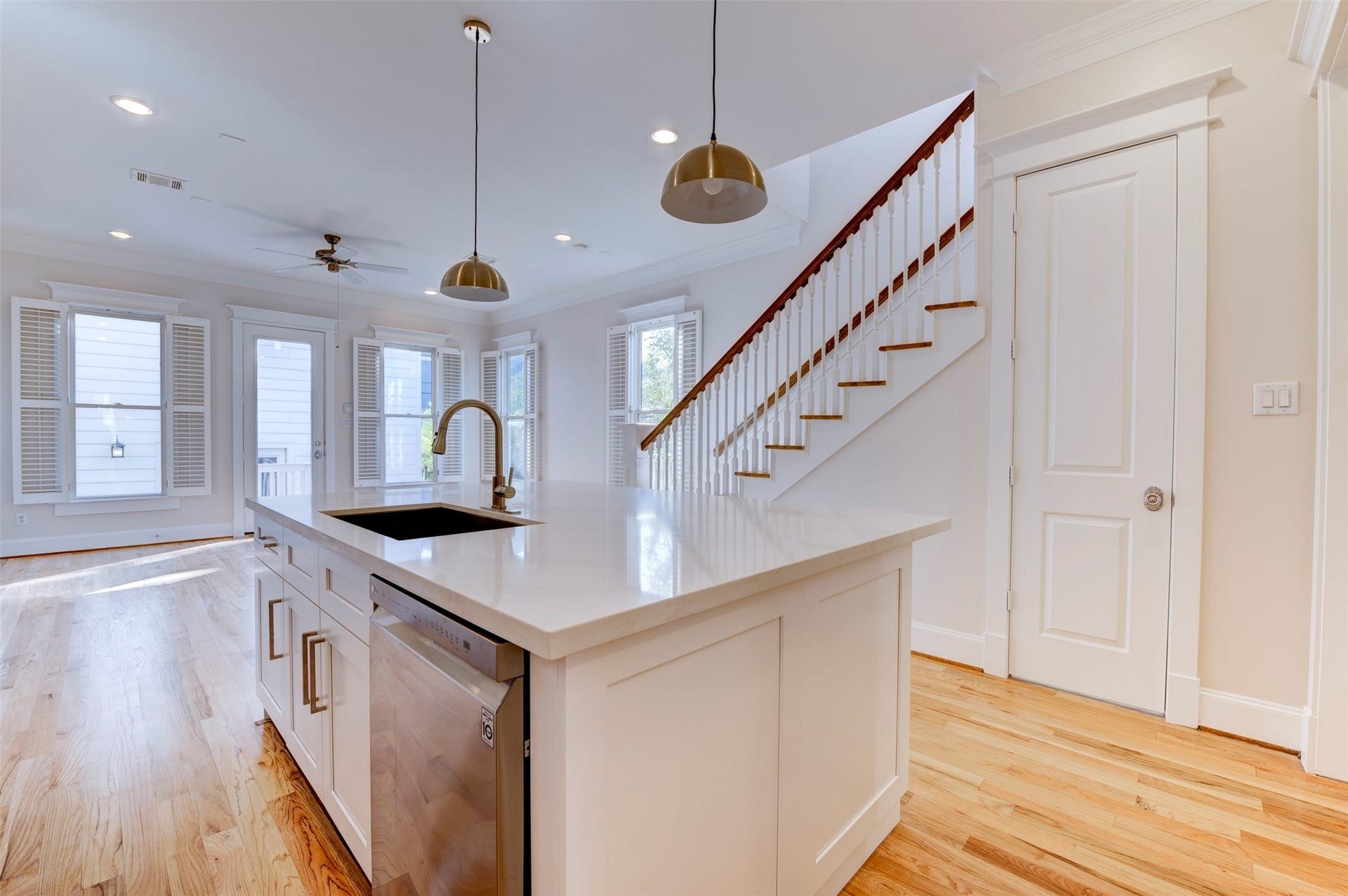 728 E 27th Street, Houston, TX 77009