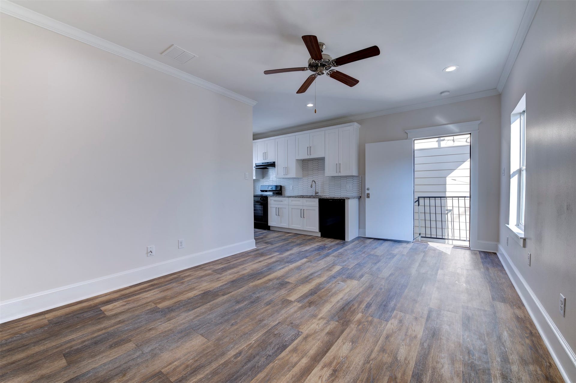 728 E 27th Street, Houston, TX 77009