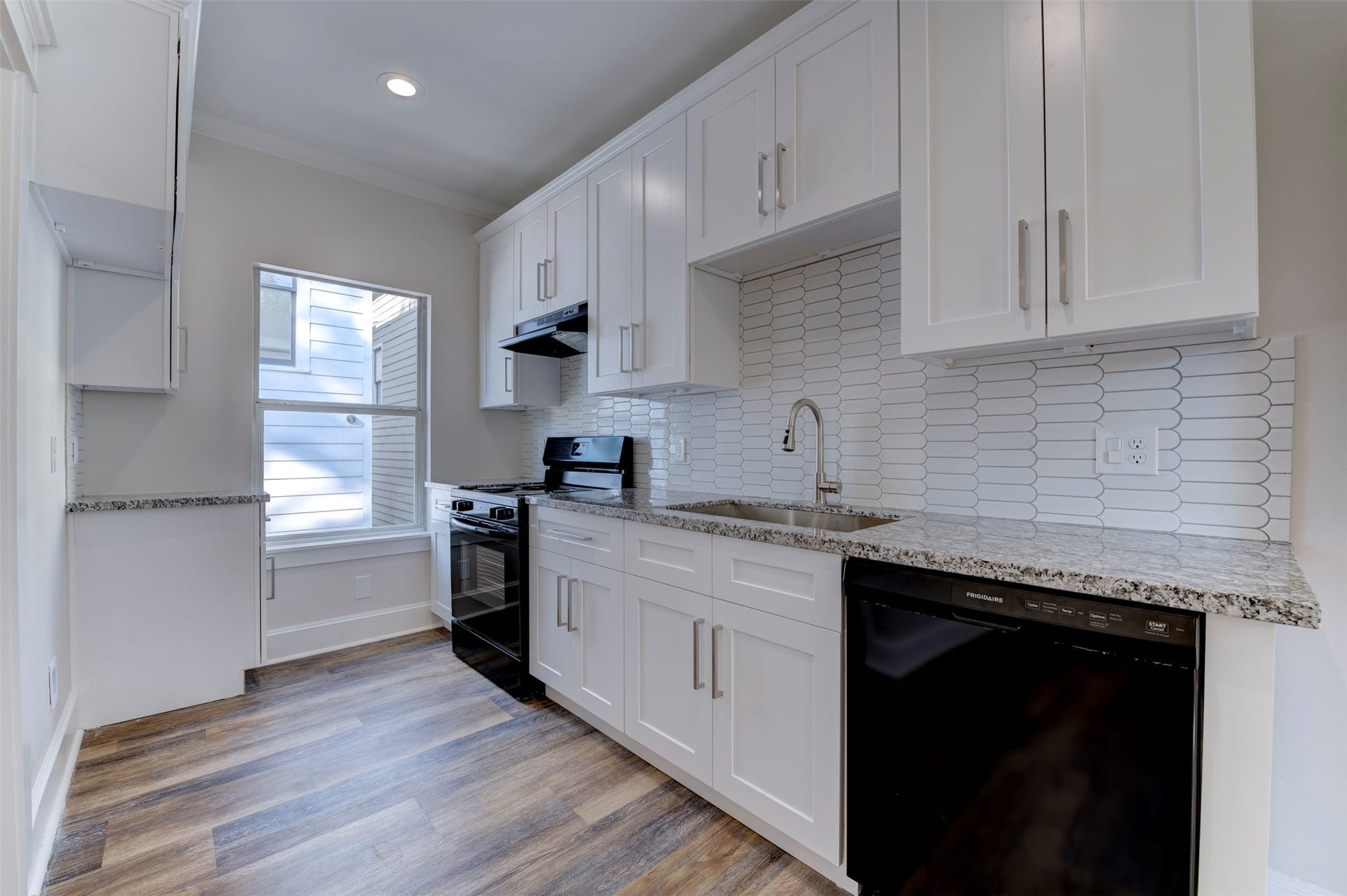 728 E 27th Street, Houston, TX 77009