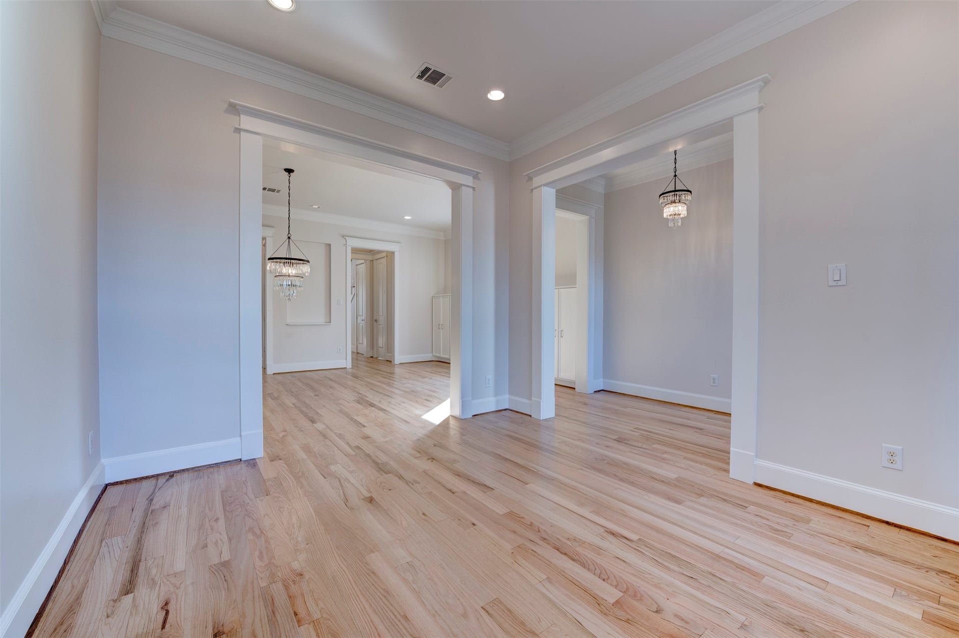 728 E 27th Street, Houston, TX 77009