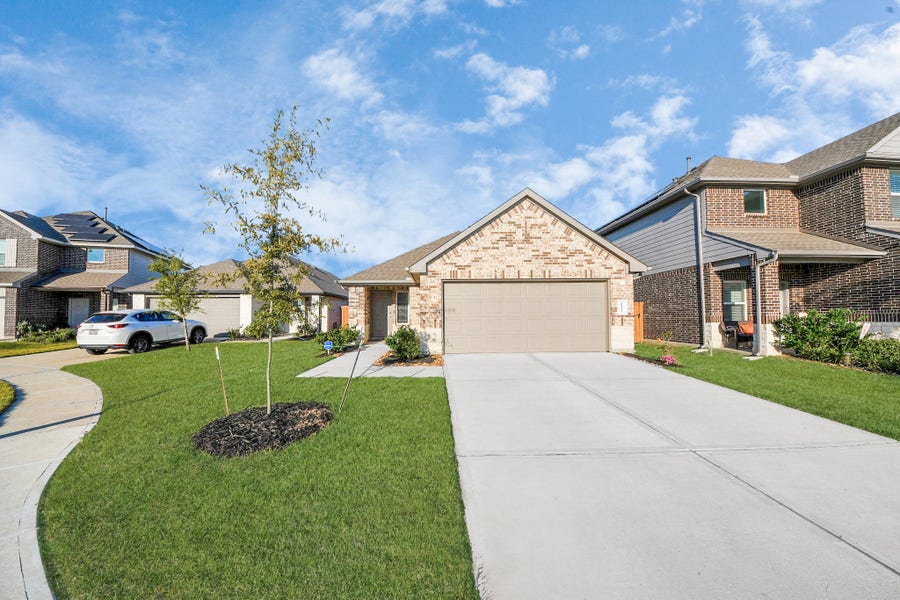 Property photo for 20122 Sienna Green Drive, Hockley, TX