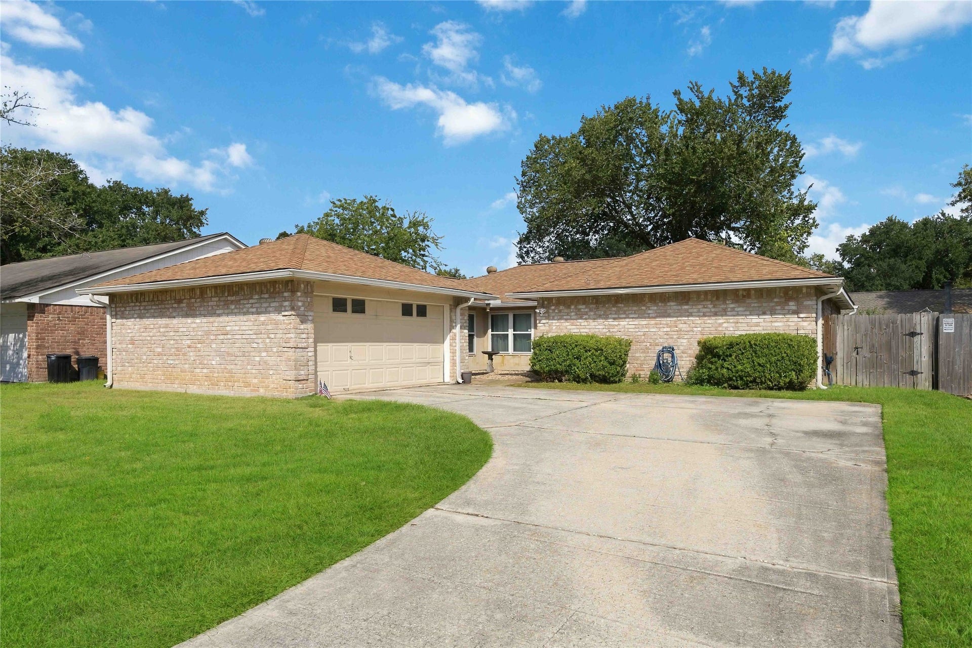 14222 Rosetta Drive, Cypress, TX 77429
