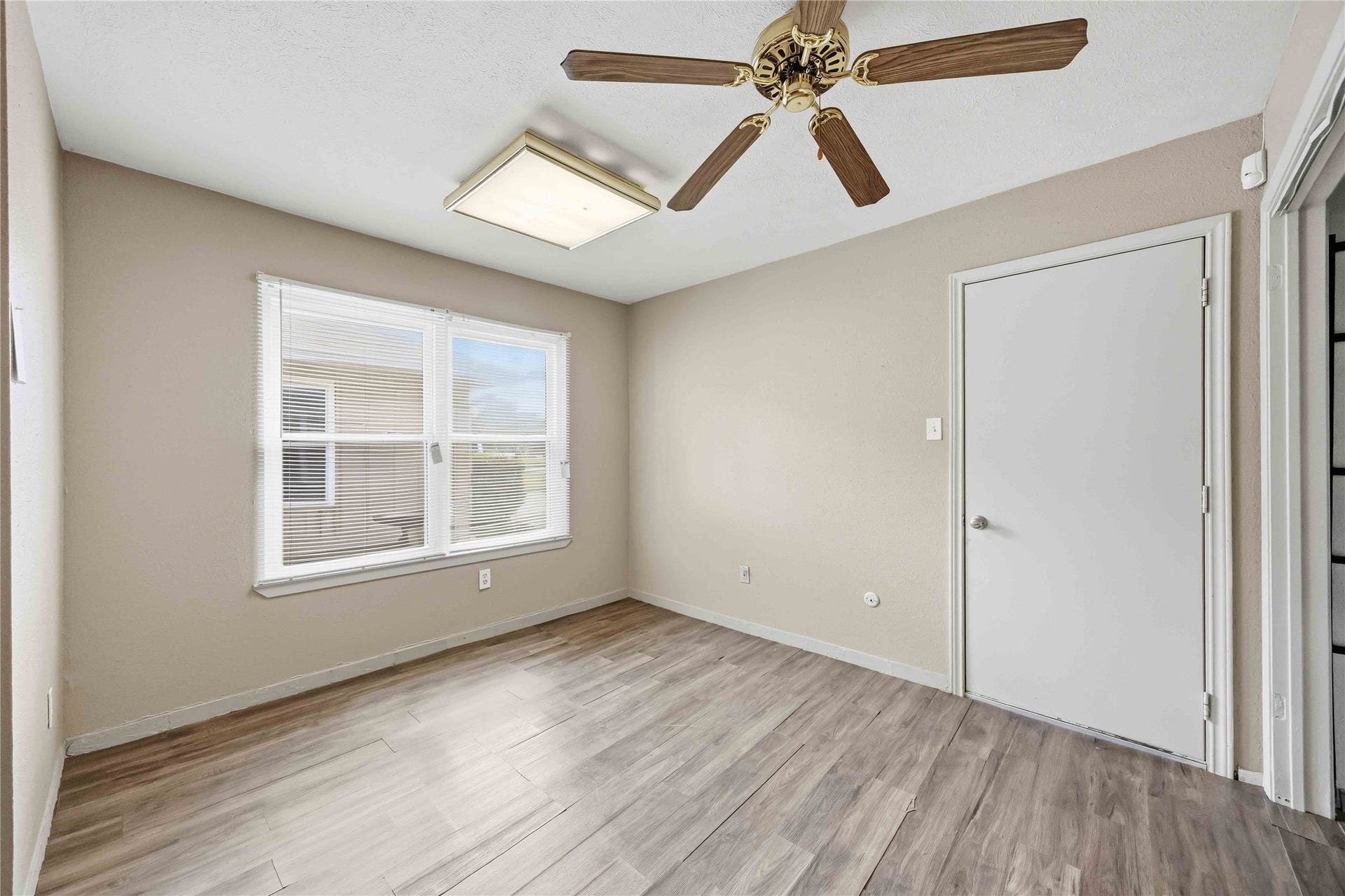 14222 Rosetta Drive, Cypress, TX 77429