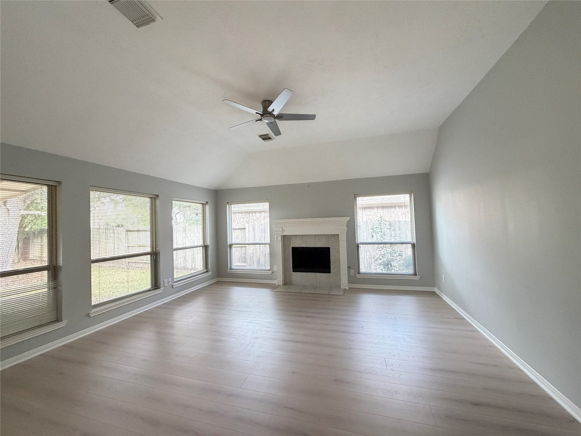 2618 Parkbriar Lane, Pearland, TX 77584 2618 Parkbriar Lane, Pearland, TX 77584