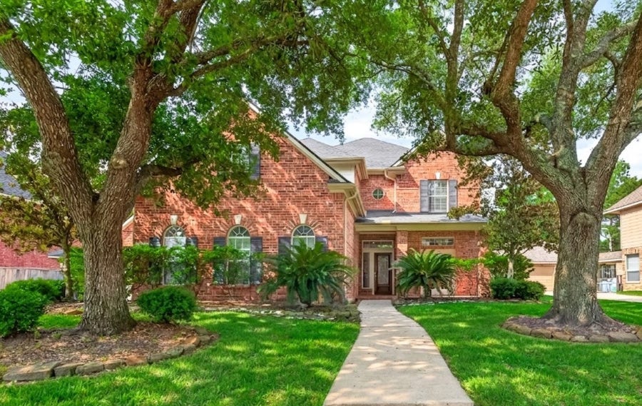 Property photo for 8110 Clearwater Crossing, Humble, TX