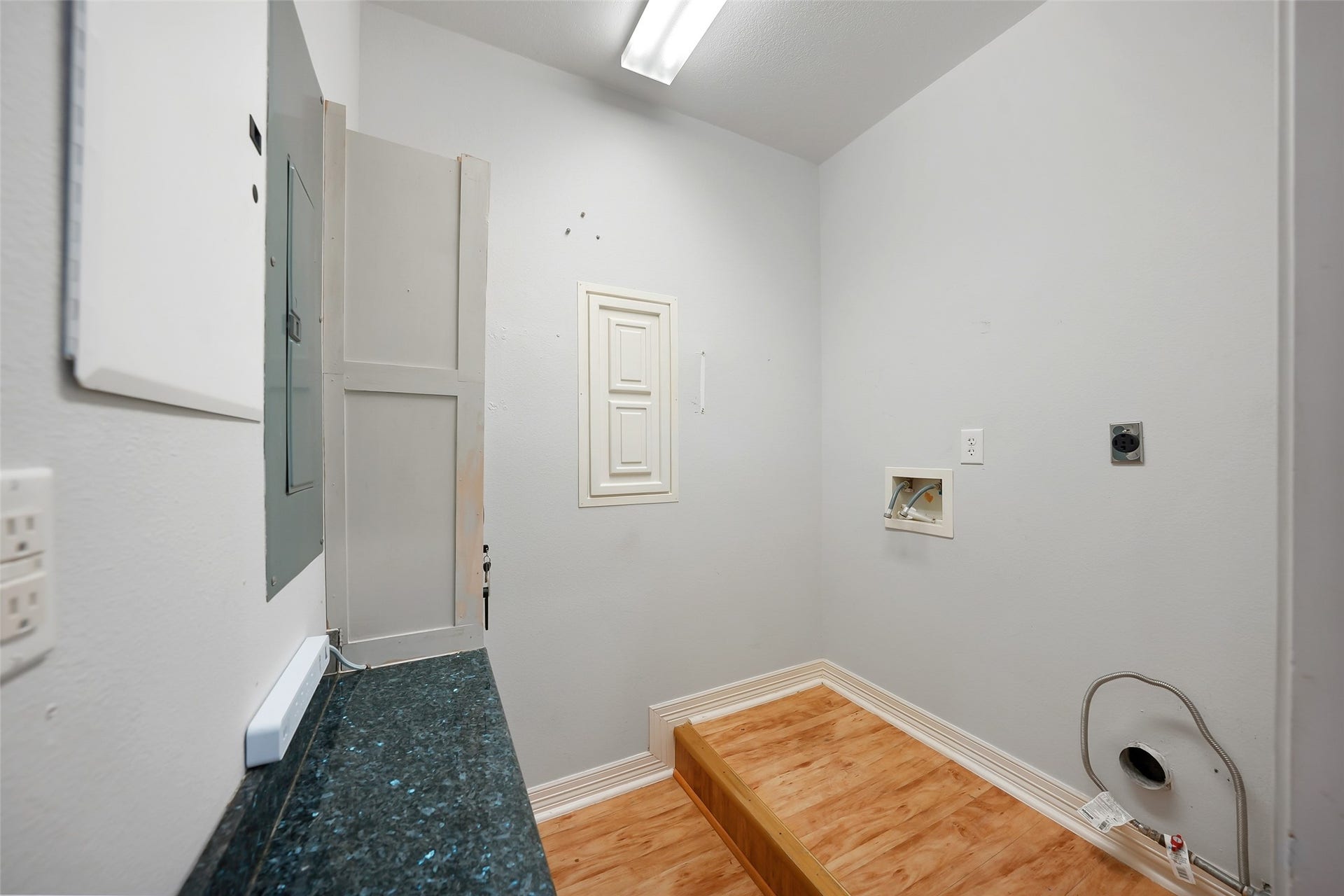 Utility Room on main living level!