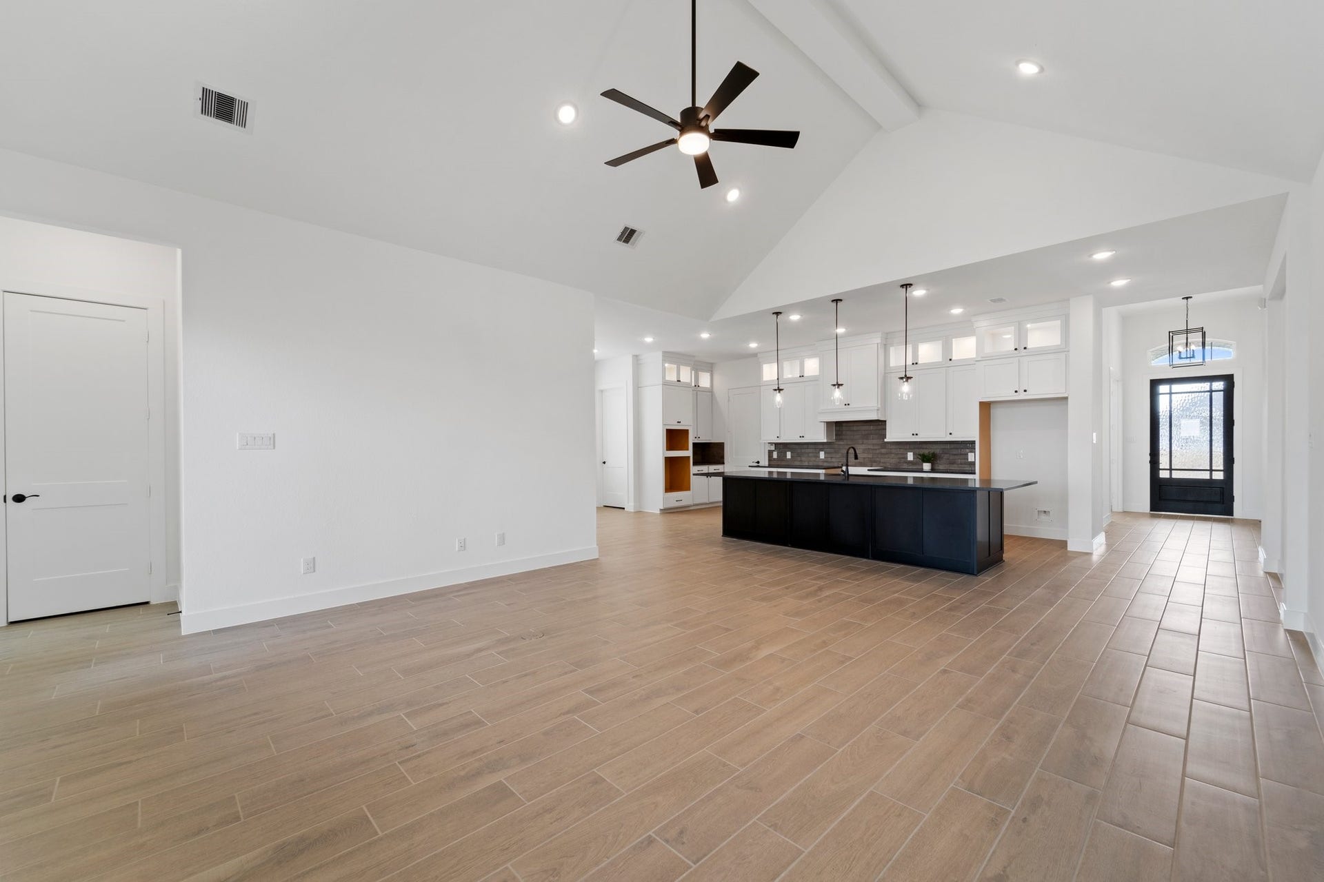 Photos are REPRESENTATIVE of the home /floor plan and are NOT of the actual home.  Selections, features, and room options vary.