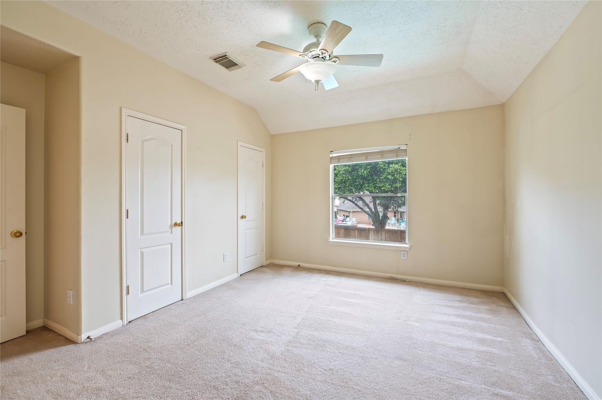 3124 Sand Shadow Drive, League City, TX 77573 3124 Sand Shadow Drive, League City, TX 77573