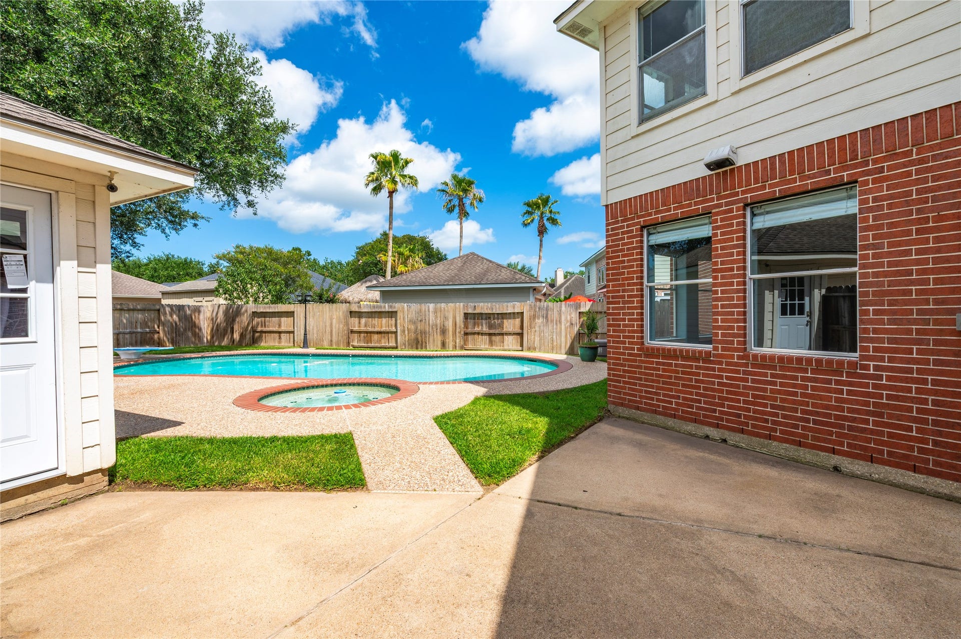 3124 Sand Shadow Drive, League City, TX 77573 3124 Sand Shadow Drive, League City, TX 77573