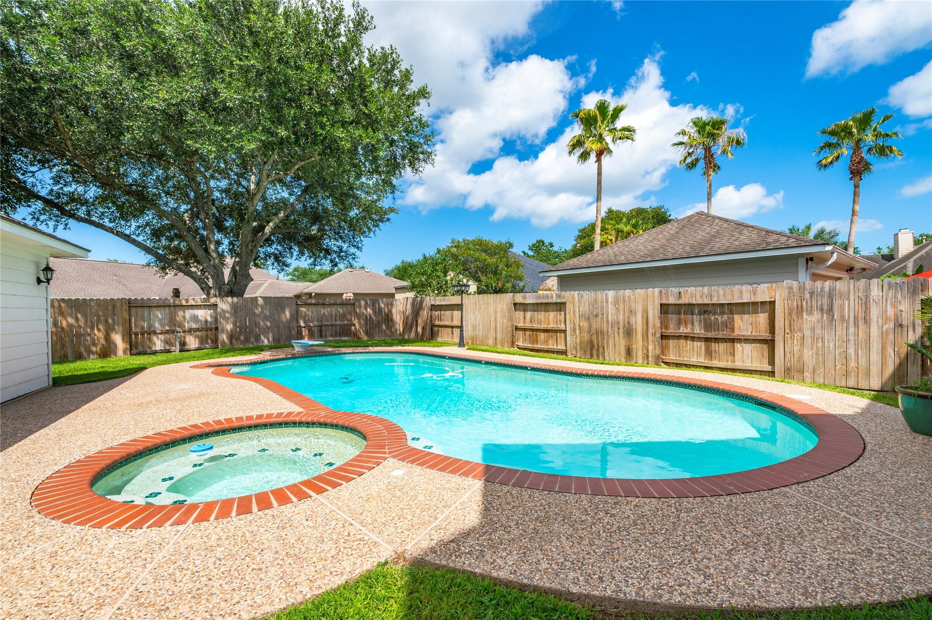 3124 Sand Shadow Drive, League City, TX 77573 3124 Sand Shadow Drive, League City, TX 77573