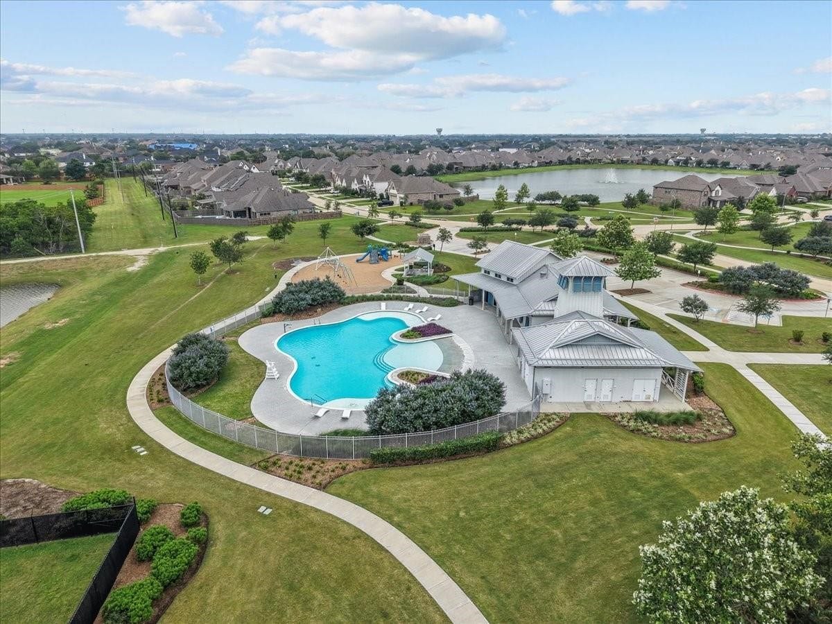 3013 Shelly Bayou Court, League City, TX 77573 Coastal Point Neighboorhood Amenities