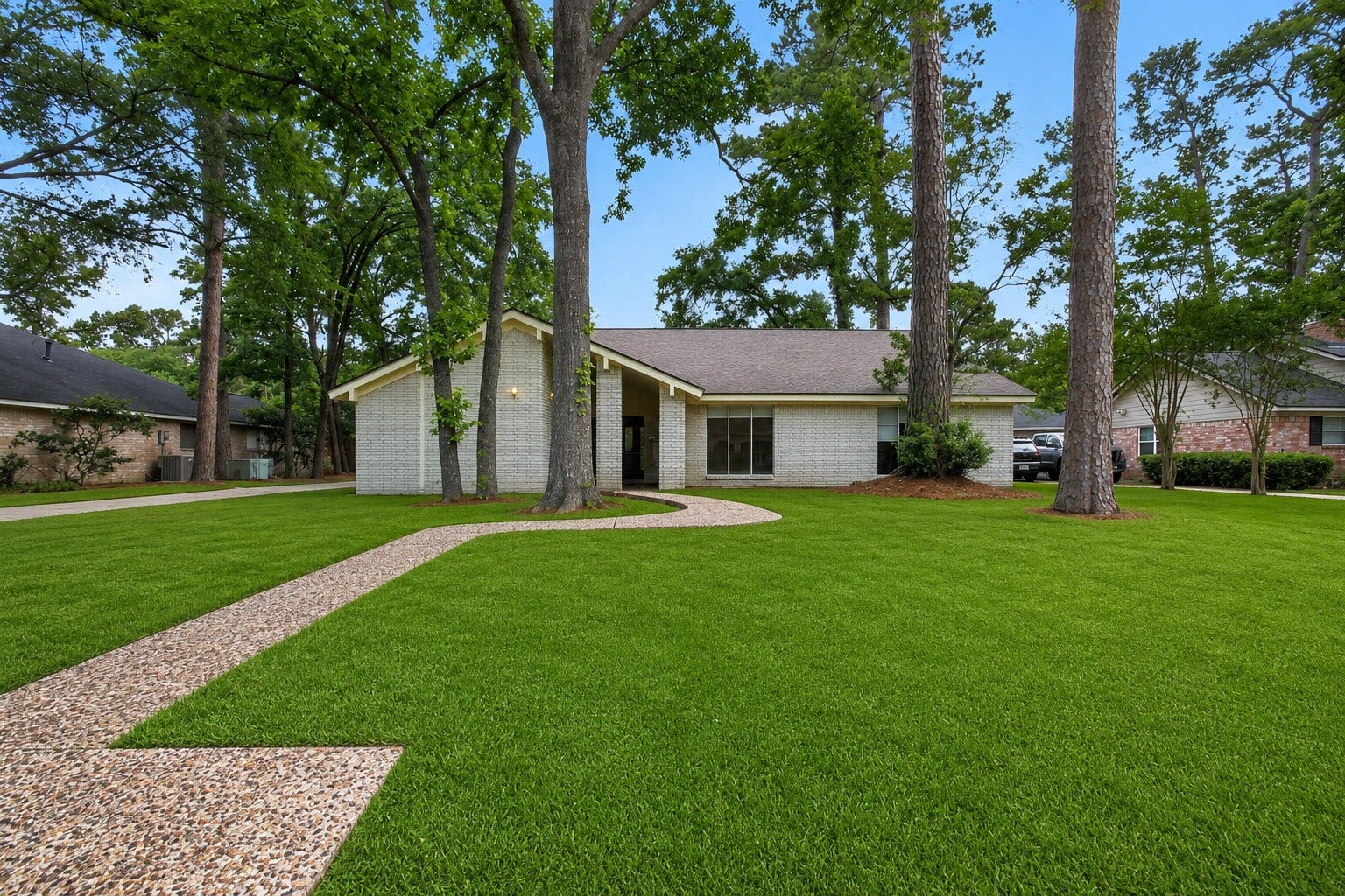 1927 HIDDEN CREEK Drive, Kingwood, TX 77339 1927 HIDDEN CREEK Drive, Kingwood, TX 77339