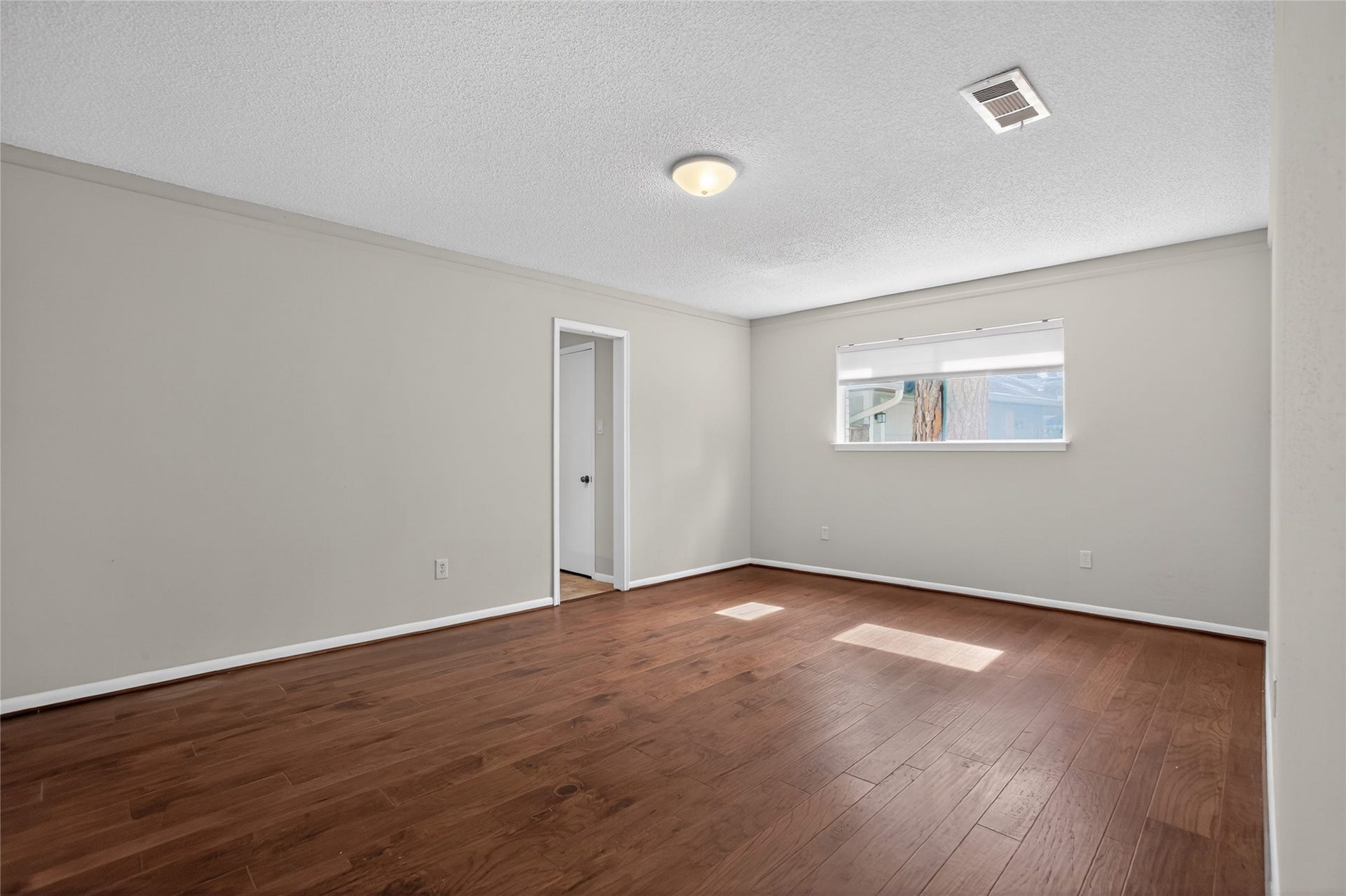 1927 HIDDEN CREEK Drive, Kingwood, TX 77339 1927 HIDDEN CREEK Drive, Kingwood, TX 77339