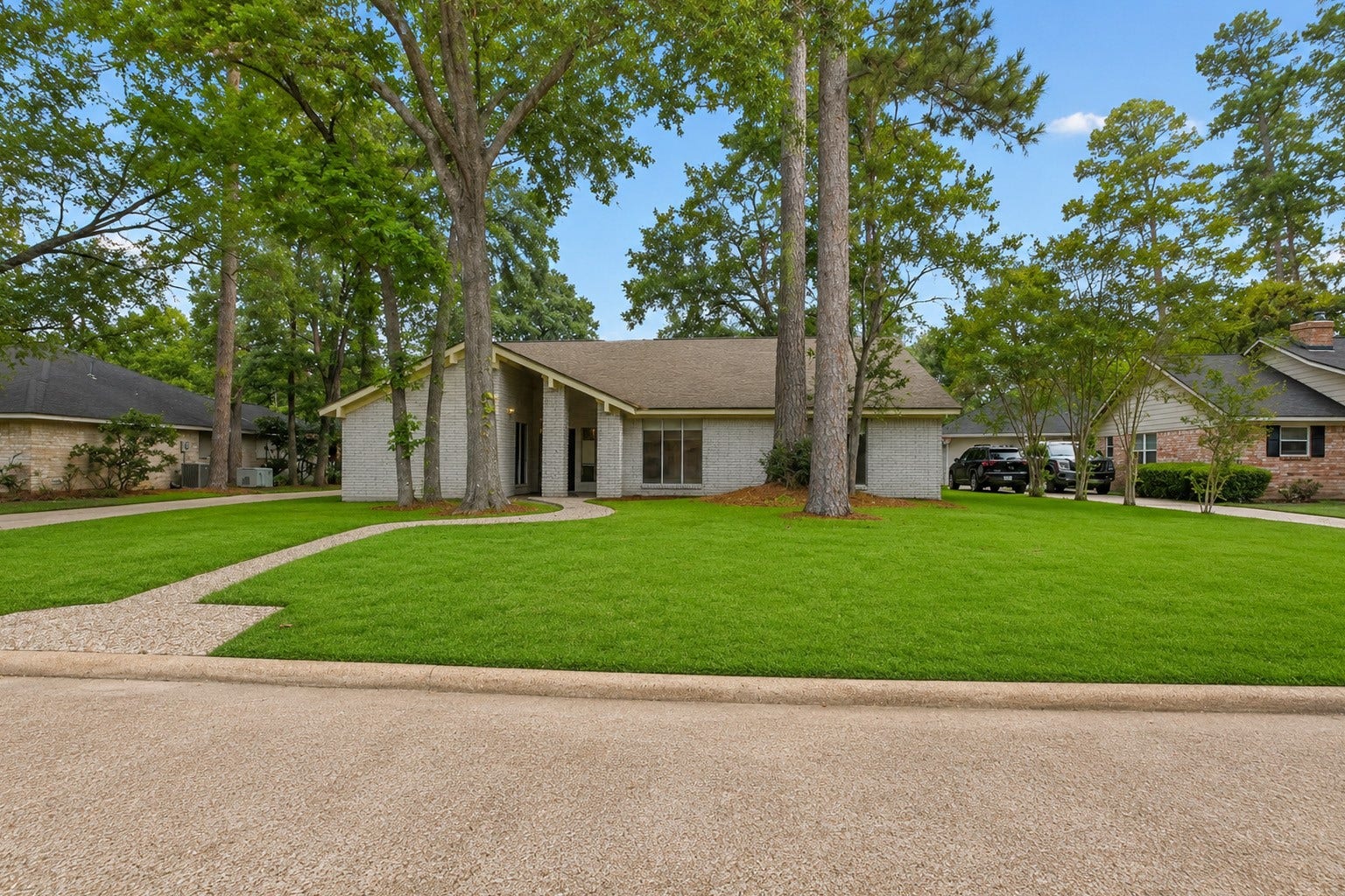 1927 HIDDEN CREEK Drive, Kingwood, TX 77339 1927 HIDDEN CREEK Drive, Kingwood, TX 77339